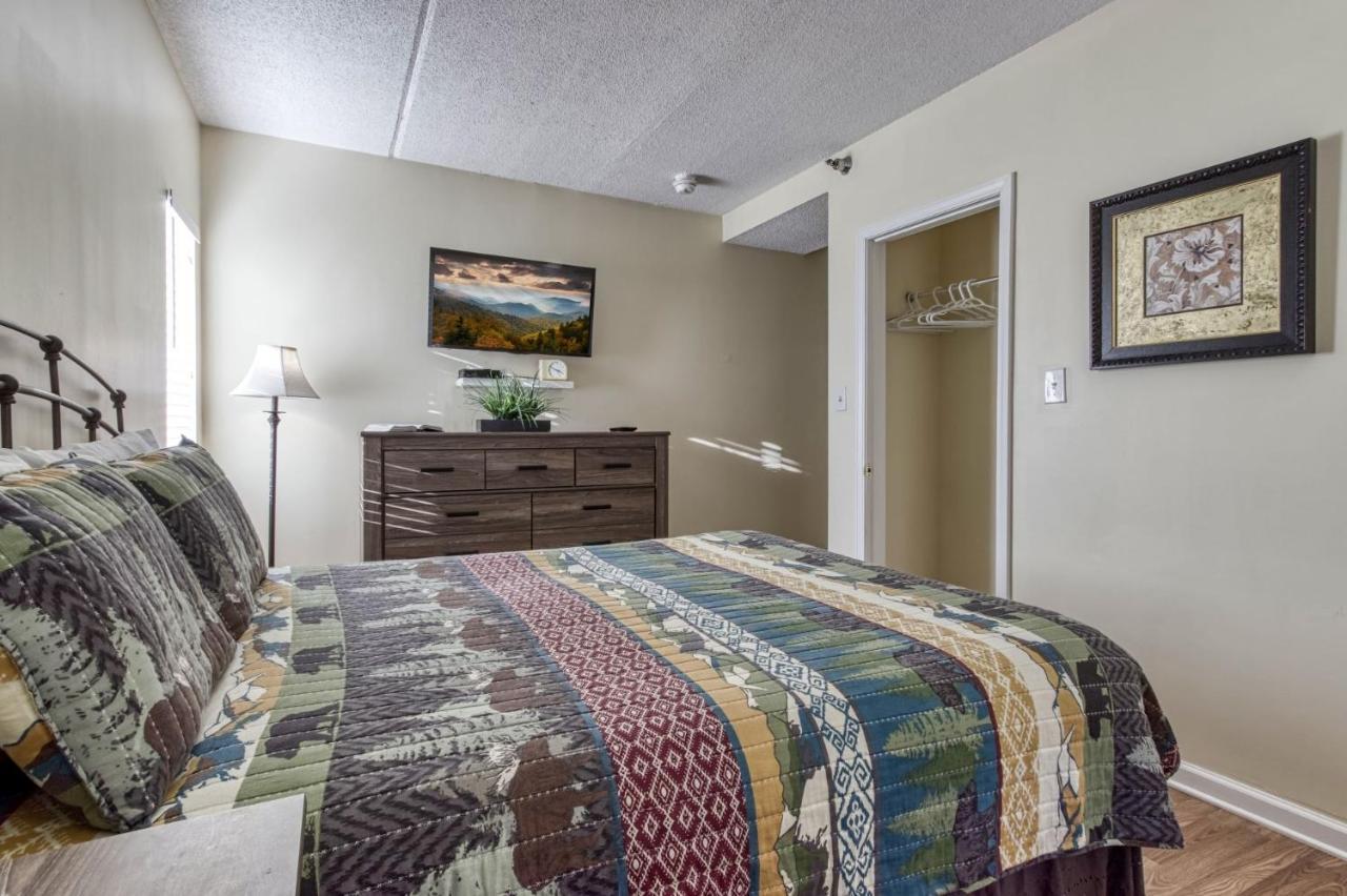 Gatlinburg Towers Condo Unit 501 - Great Location! Close To Town! Condo Esterno foto